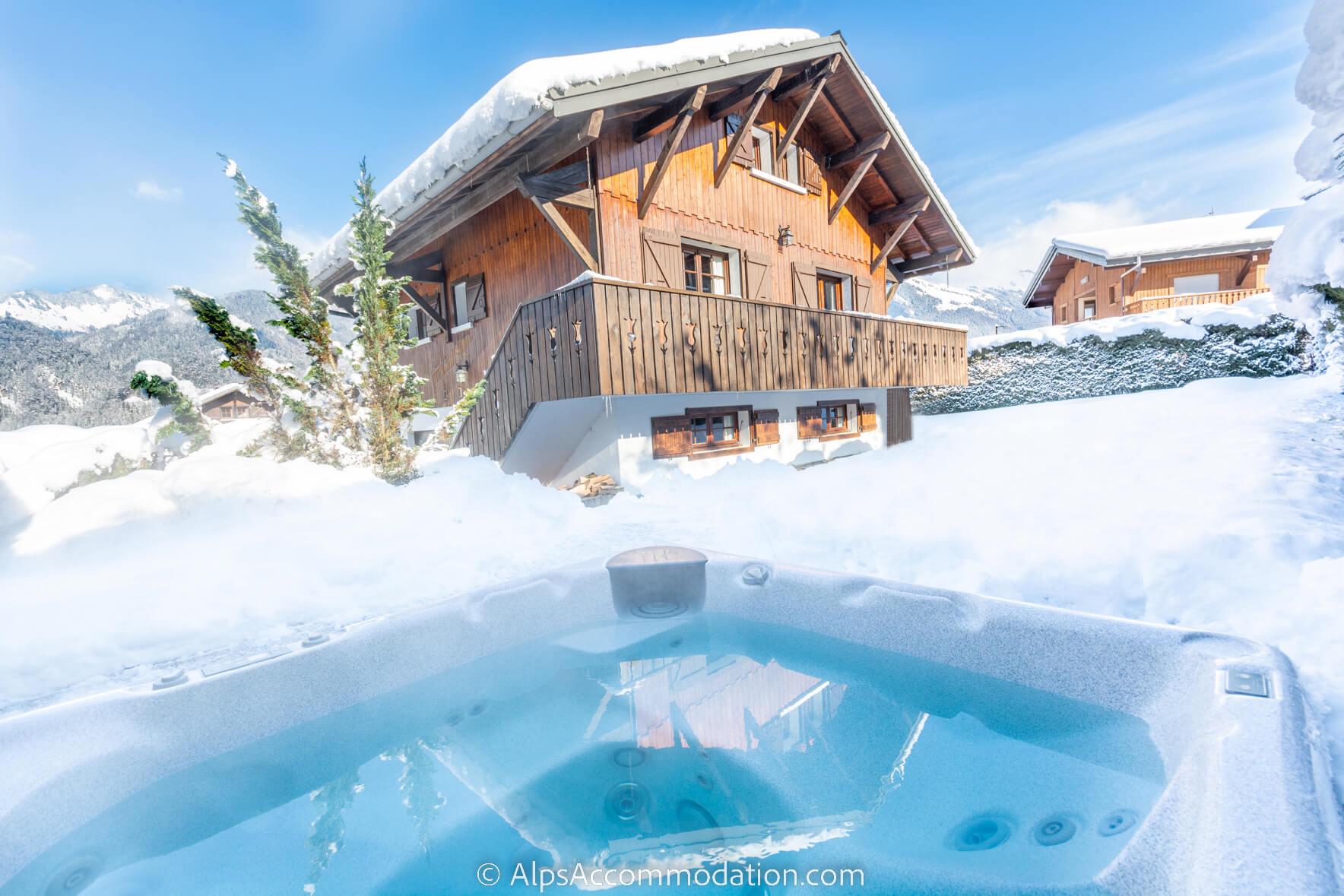 PRIVATE CHALET, accommodation chalets for your holidays in the French Alps  winter or summer season